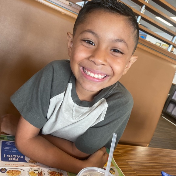 Meet your Posher, Flores - Picture 4 of 9